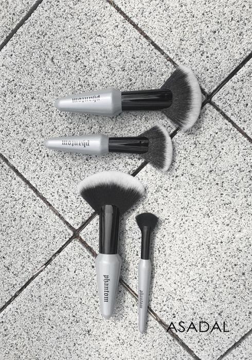 Fan Style Brush